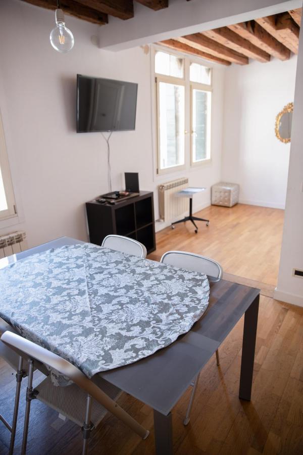 San Maurizio Apartment Венеция Экстерьер фото