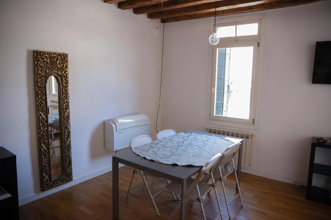San Maurizio Apartment Венеция Экстерьер фото